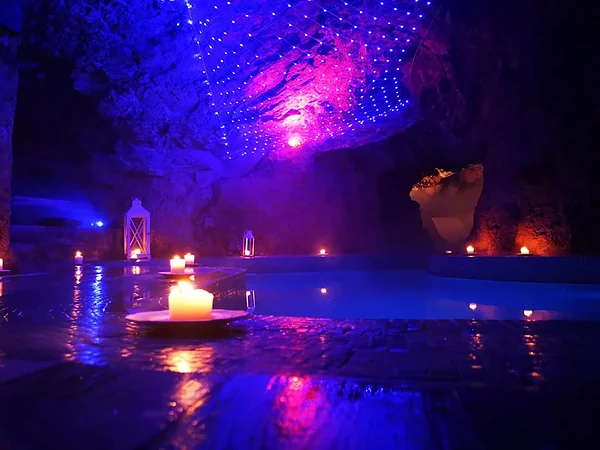PARCOURS SPA DANS LA GROTTE POUR DEUX PERSONNES